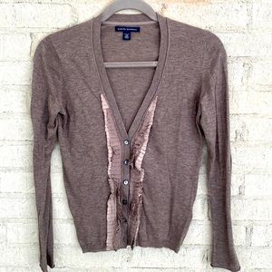 Banana Republic Pima Cotton Ruffle V-Neck Cardigan. XSP